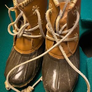 Jack Rogers rain tie up galoshes